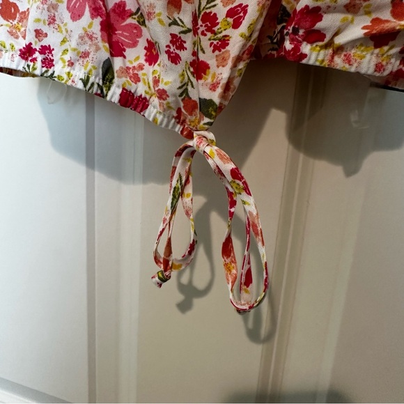 No Boundaries 2 Piece Skirt Set- White Pink Orange Floral Medium - Picture 7 of 13